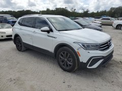 Volkswagen Tiguan SE 2022 2