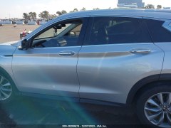 Infiniti QX50 Luxe 2021 3