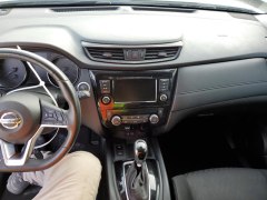 Nissan Rogue SV 2019 8
