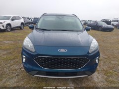 Ford Escape Hybrid Titanium  2020 1