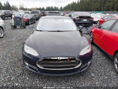 Tesla Model S 85 2012 1