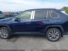 Toyota RAV4 Limited 2019 8