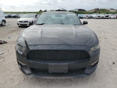 Ford Mustang 2016 1