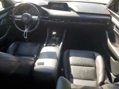 Mazda 3 Premium 2022 8