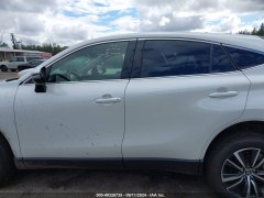 Toyota Venza LE Hybrid 2022 7