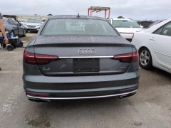 Audi A4 Premium Plus 2020 4
