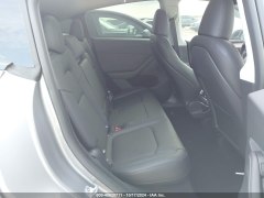 Tesla Model Y Long Range 2024 12