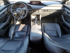 Mazda 3 Premium 2020 8