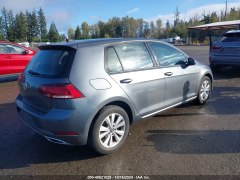 Volkswagen Golf SE 2021 4