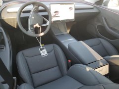 Tesla Model 3 Long Range 2024 8