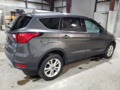 Ford Escape SE 2019 3