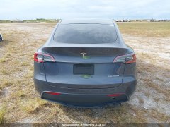 Tesla Model Y Long Range 2023 6