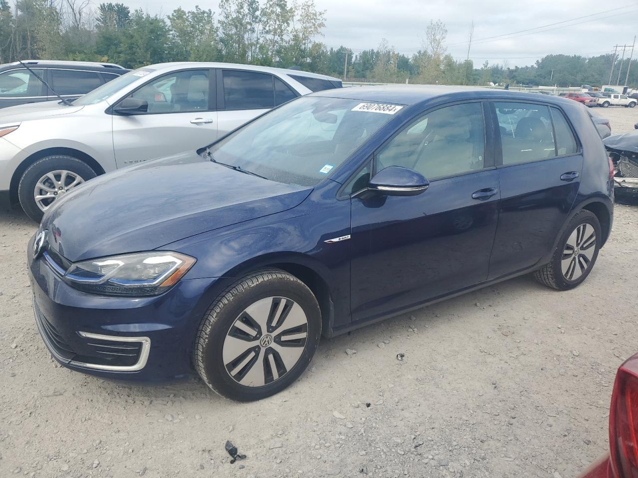 Volkswagen e-Golf SEL 2019 0 Volkswagen e-Golf SEL 2019 0