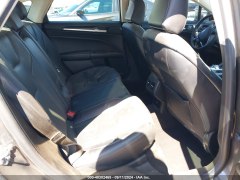 Ford Fusion Titanium 2020 12