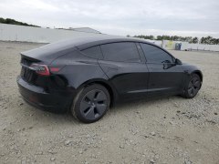 Tesla Model 3 Mid Range 2022 2