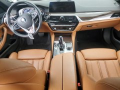 BMW 530i xDrive 2019 8