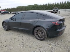 Tesla Model 3 Mid Range 2022 5