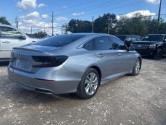 Honda Accord LX 2019 3