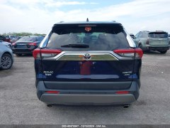 Toyota RAV4 Limited 2019 6