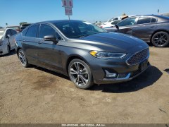 Ford Fusion Titanium 2020 2