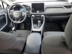 Toyota RAV4 XLE Hybrid 2024 8