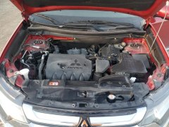 Mitsubishi Outlander SE 2016 11