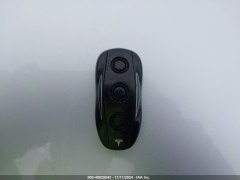 Tesla Model S 85 2012 15