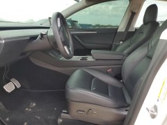 Tesla Model Y Performance 2023 6