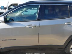 Jeep Compass Limited 2020 8