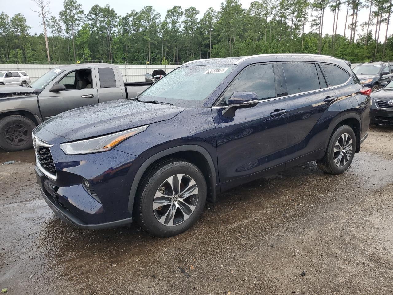 Toyota Highlander XLE 2021 0 Toyota Highlander XLE 2021 0