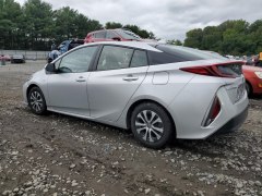 Toyota Prius Prime LE 2021 5