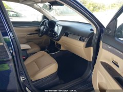 Mitsubishi Outlander SEL 2020 8