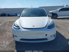 Tesla Model Y Long Range 2021 1