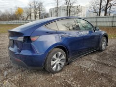 Tesla Model Y Long Range 2023 3