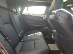 Toyota Venza Limited Hybrid 2021 9