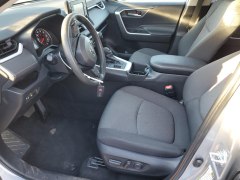 Toyota RAV4 XLE 2022 8