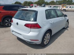 Volkswagen Golf SE 2021 4