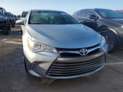 Toyota Camry XLE 2017 1