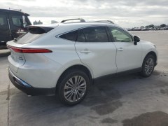Toyota Venza XLE Hybrid 2022 3