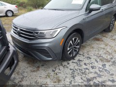 Volkswagen Tiguan S 2022 8