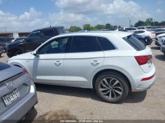 Audi Q5 Premium 2022 6