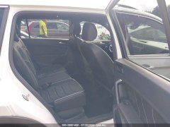 Volkswagen Tiguan SEL R-Line 2023 7