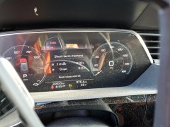 Audi e-tron Premium Plus 2021 8