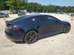 Tesla Model S 60 2014 3