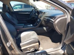 Ford Fusion Titanium 2020 8