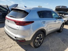 KIA Sportage EX 2021 3