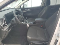 KIA Sportage LX 2023 6