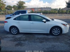 Toyota Corolla LE 2021 4