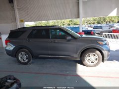 Ford Explorer XLT 2022 3
