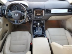 Volkswagen Touareg 2012 8